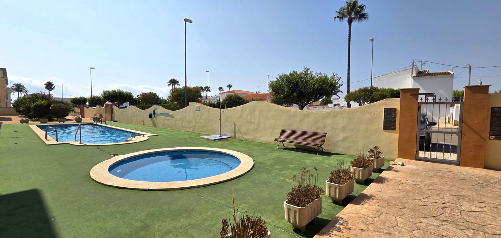 2 Zimmer Wohnung zu verkaufen in Vinaros mit Pool - 155.000 € (Ref: 9994398)