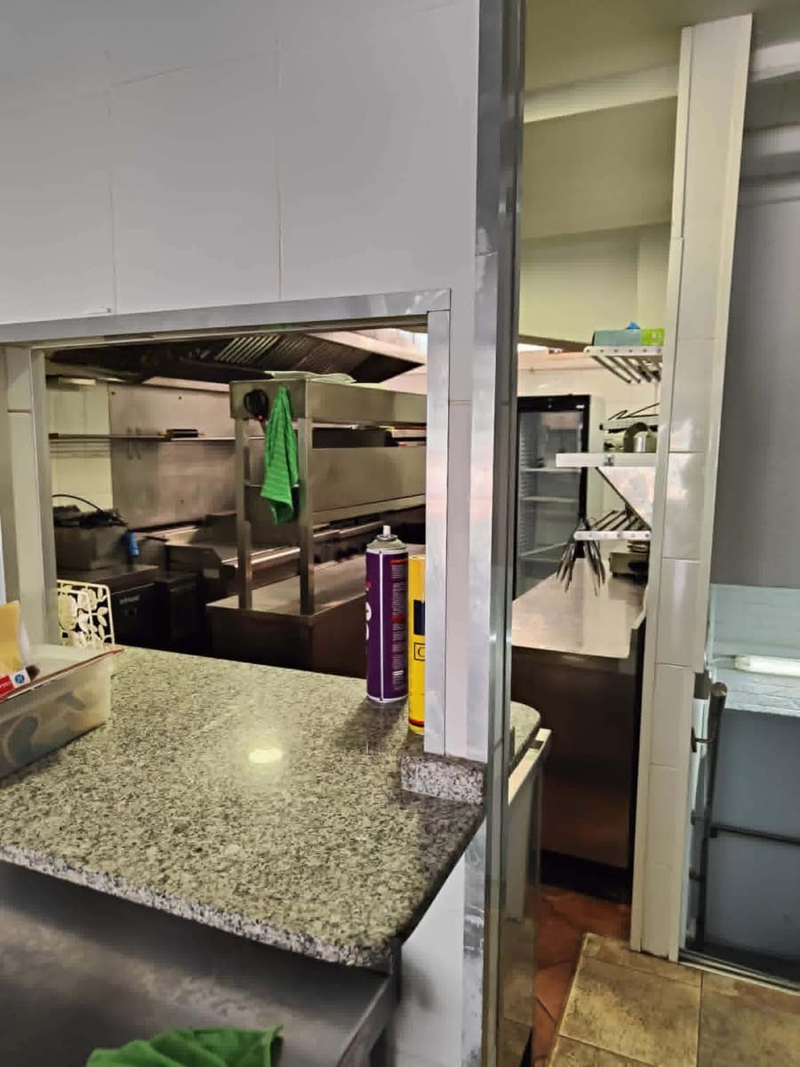 Bar/Restaurante en Playa del Inglés en alquiler - 2.400 € (Ref: 10039288)