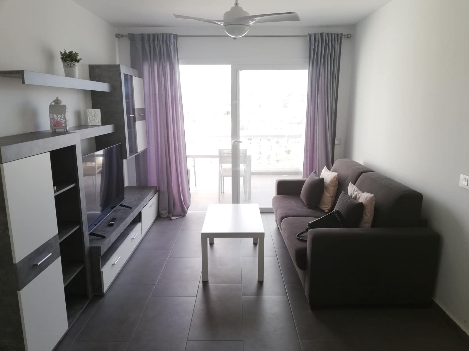 1 sypialnia Apartament na sprzedaż w Playa del Cura z basenem - 241 500 € (Ref: 8938098)