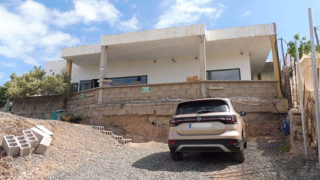 2 chambre Finca/Maison de Campagne à vendre à El Salobre avec garage - 462 000 € (Ref: 9219038)