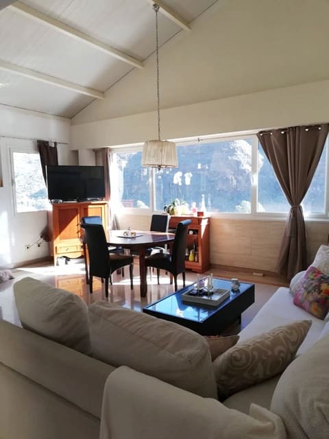 6 soveværelse Finca/Landehus til salg i Arguineguin med garage - € 450.000 (Ref: 9245637)