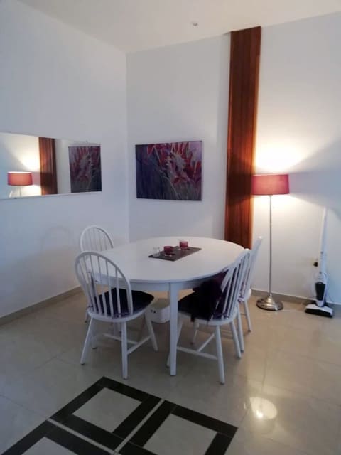 6 soveværelse Finca/Landehus til salg i Arguineguin med garage - € 450.000 (Ref: 9245637)