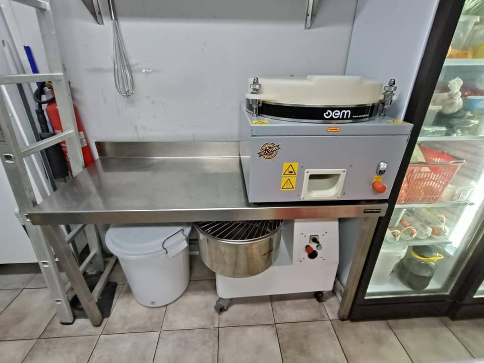 Restaurant/Bar til salg i San Bartolome de Tirajana - € 155.000 (Ref: 9314444)