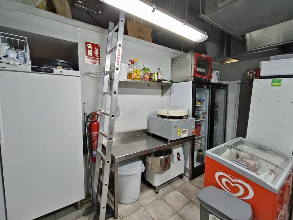 Restaurant/Bar til salg i San Bartolome de Tirajana - € 155.000 (Ref: 9314444)