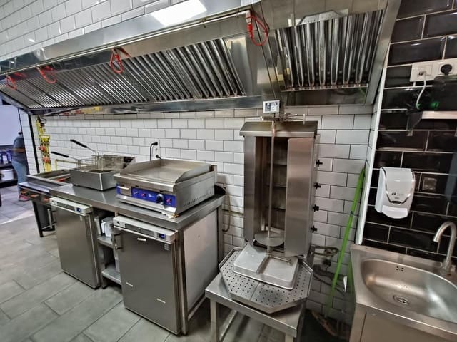 Restaurant/Bar til salg i San Bartolomé de Tirajana - € 155.000 (Ref: 9314444)