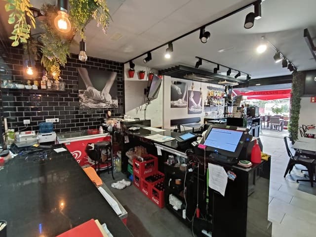 Restaurant/Bar til salg i San Bartolomé de Tirajana - € 155.000 (Ref: 9314444)