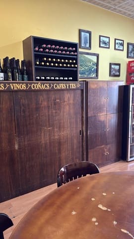 Restaurant/Bar for sale in Maspalomas, San Bartolomé de Tirajana with garage - € 190,000 (Ref: 9466149)