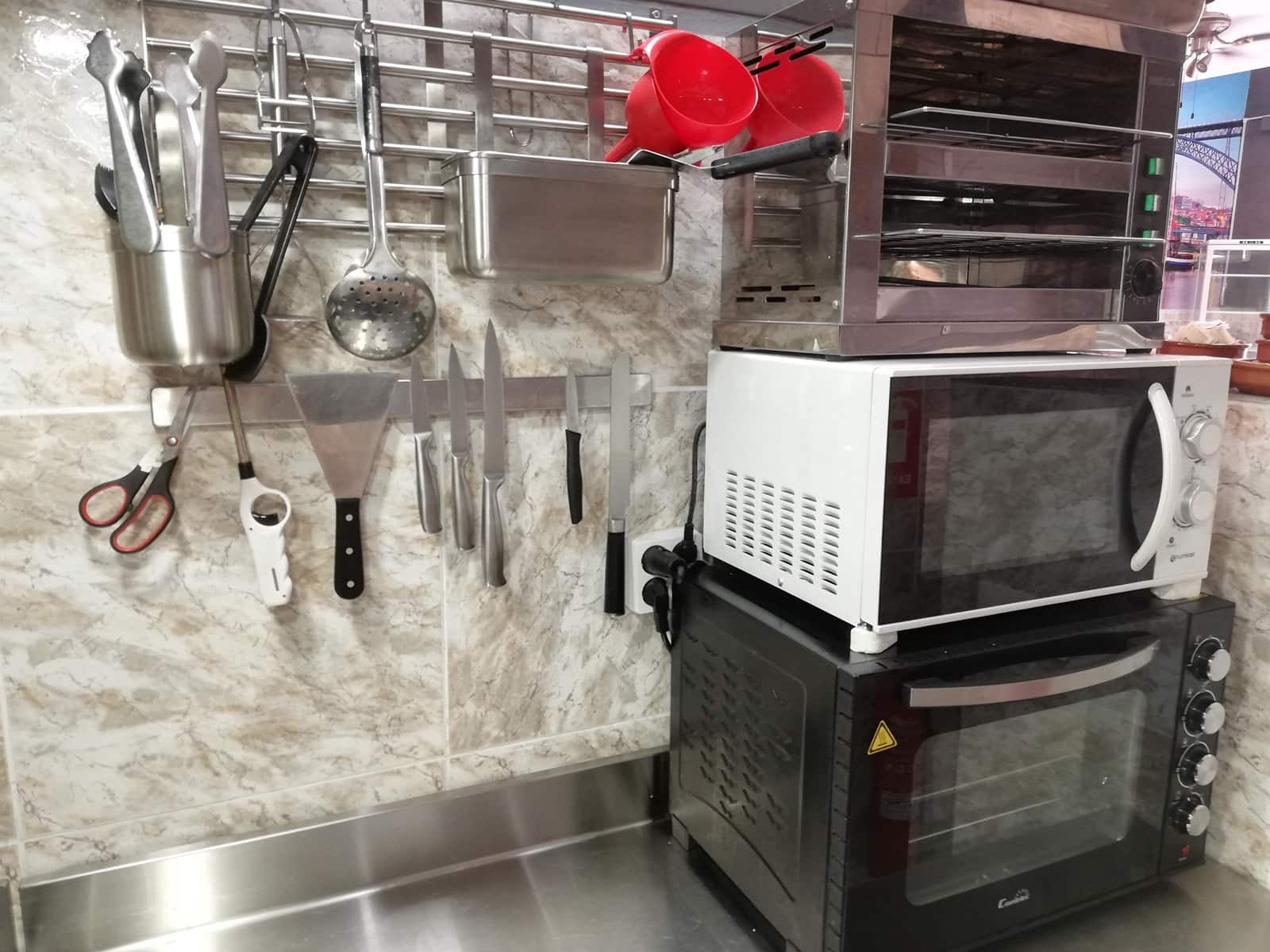 Restaurant/Bar til leje i El Tablero - € 700 (Ref: 9570021)