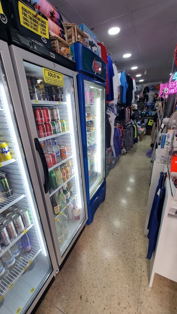 Shop for sale in Arguineguin - € 80,000 (Ref: 9570027)