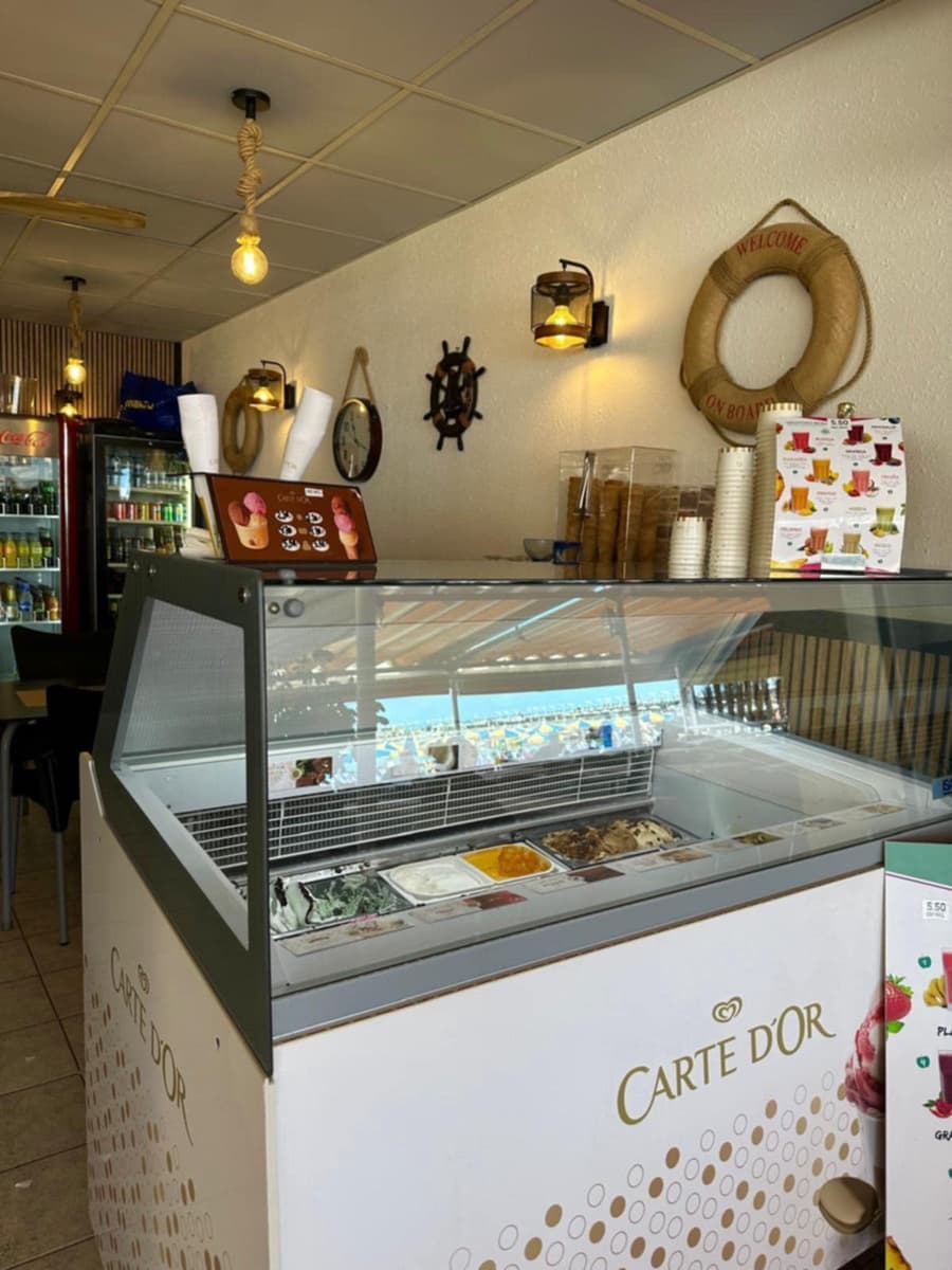 Restaurant/bar te koop in Amadores met garage - € 125.000 (Ref: 9623183)