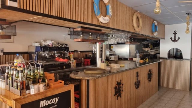 Restaurant/bar te koop in Amadores, Mogán met garage - € 125.000 (Ref: 9623183)