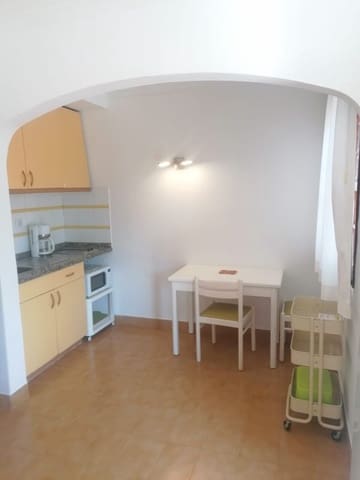 1 soverom Bungalow til leie i Maspalomas, San Bartolomé de Tirajana med garasje - € 975 (Ref: 9789733)