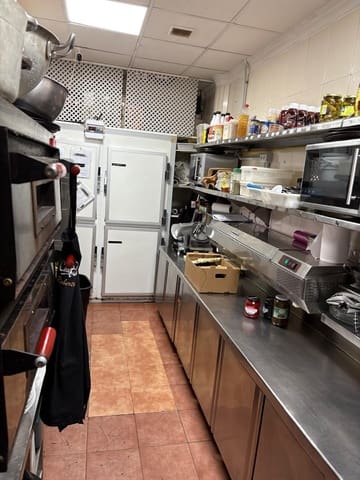 Restaurant/Bar til salg i Playa del Inglés, San Bartolomé de Tirajana - € 175.000 (Ref: 9857793)