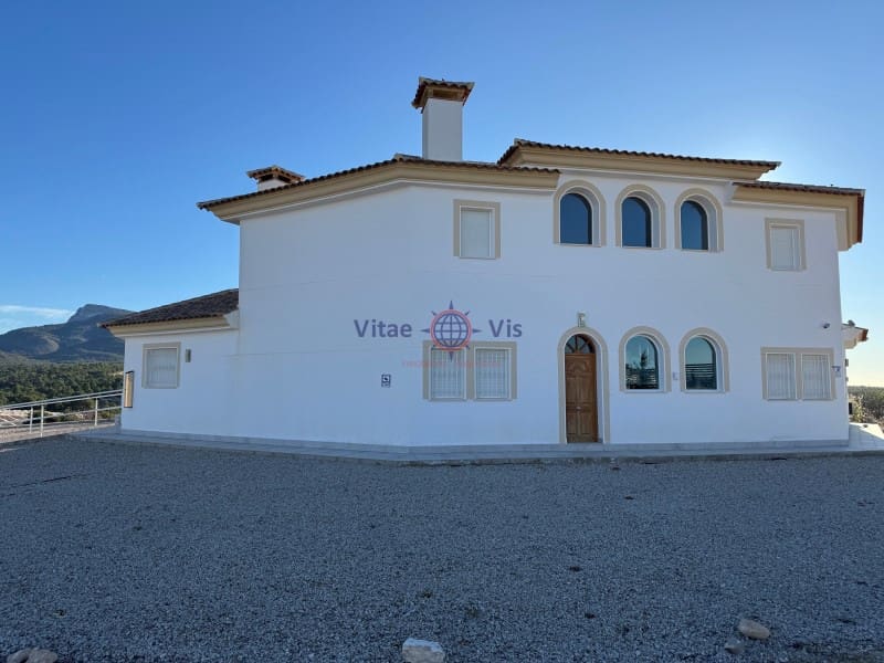 5 quarto Moradia para venda em Lorca com piscina garagem - 675 000 € (Ref: 9646033)