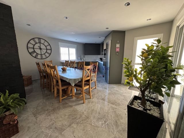 5 quarto Moradia para venda em Lorca com piscina garagem - 675 000 € (Ref: 9646033)