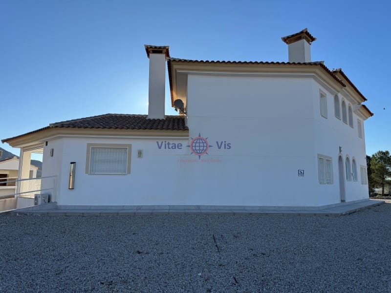 5 quarto Moradia para venda em Lorca com piscina garagem - 675 000 € (Ref: 9646033)