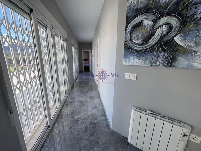 5 quarto Moradia para venda em Lorca com piscina garagem - 675 000 € (Ref: 9646033)