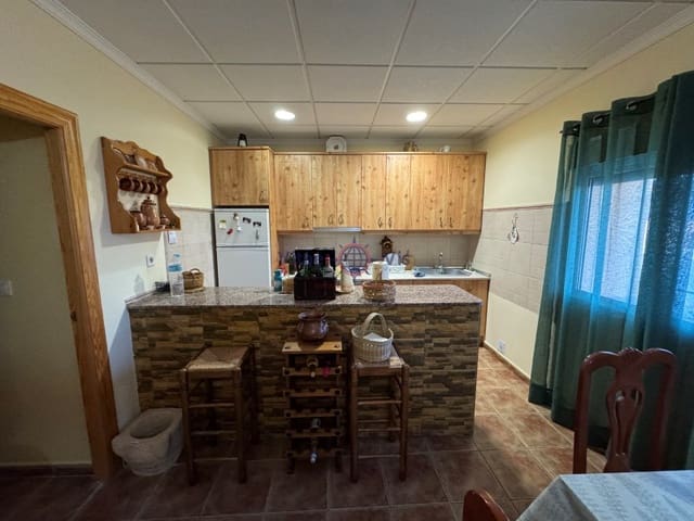 Casa de 3 habitaciones en Lorca en venta con garaje - 110.000 € (Ref: 9646036)