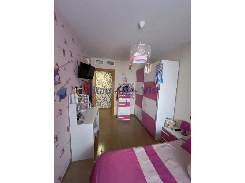 4 soveværelse Lejlighed til salg i La Hoya med garage - € 142.000 (Ref: 9646038)