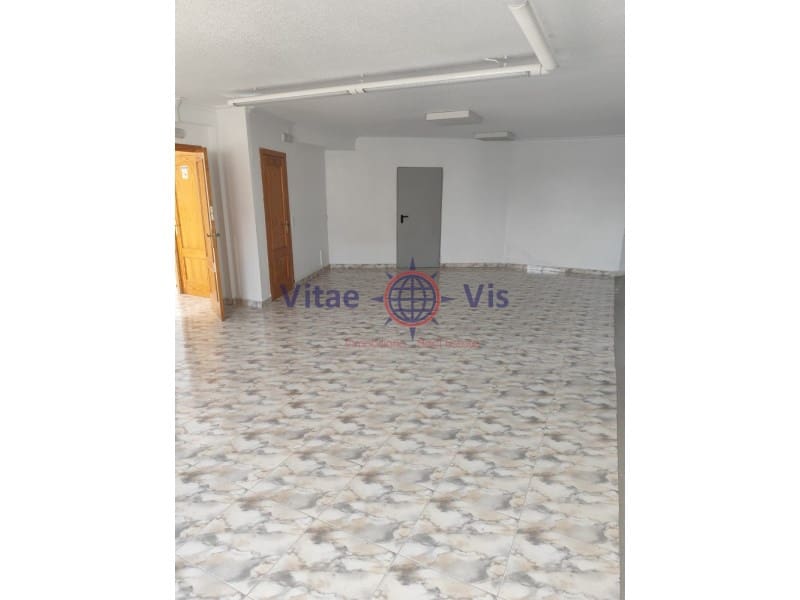 Commerciale da affittare in Lorca - 790 € (Rif: 9646040)