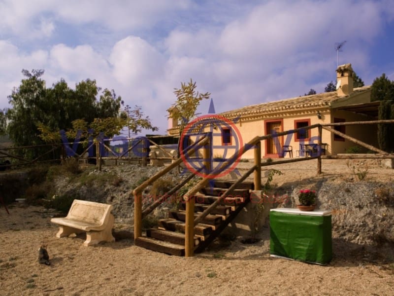 4 Zimmer Finca/Landgut zu verkaufen in Lorca mit Pool Garage - 180.000 € (Ref: 9646048)