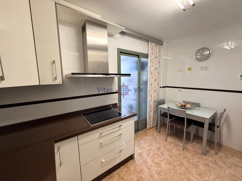 3 soveværelse Lejlighed til salg i Lorca med garage - € 158.600 (Ref: 9646050)