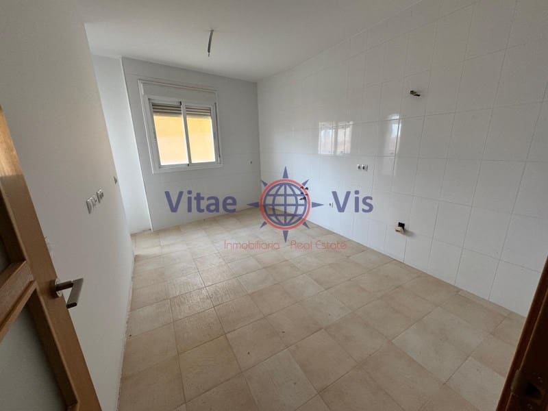 3 makuuhuone Asunto myytävänä paikassa Puerto Lumbreras mukana 
autotalli - 115 000 € (Ref: 9646056)