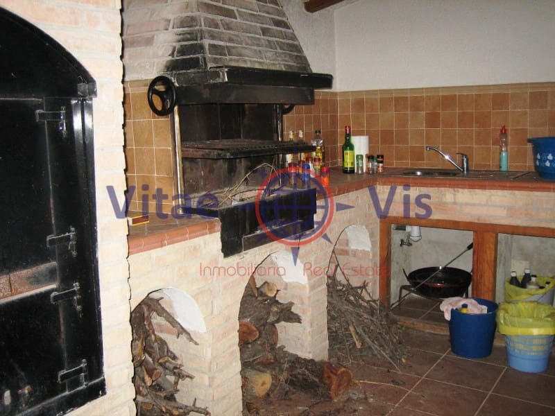 11 soveværelse Finca/Landehus til salg i Lorca med swimmingpool garage - € 500.000 (Ref: 9659234)