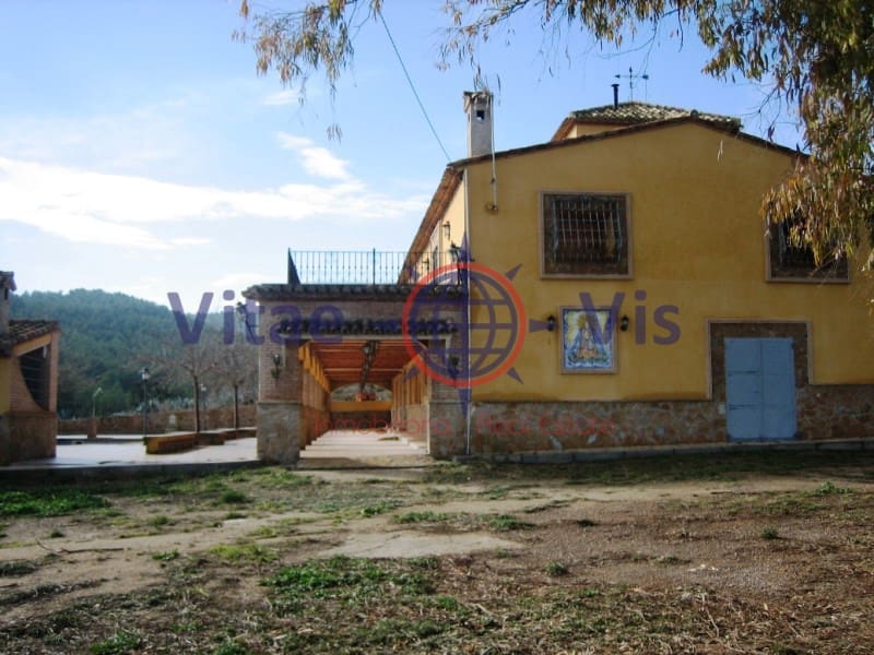 11 soveværelse Finca/Landehus til salg i Lorca med swimmingpool garage - € 500.000 (Ref: 9659234)