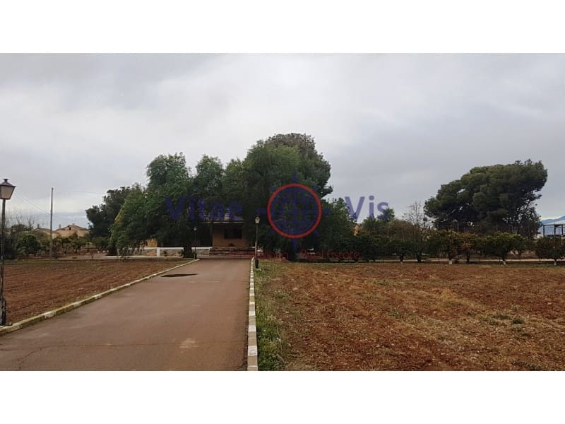 4 slaapkamer Villa te koop in Purias met garage - € 360.000 (Ref: 9666280)