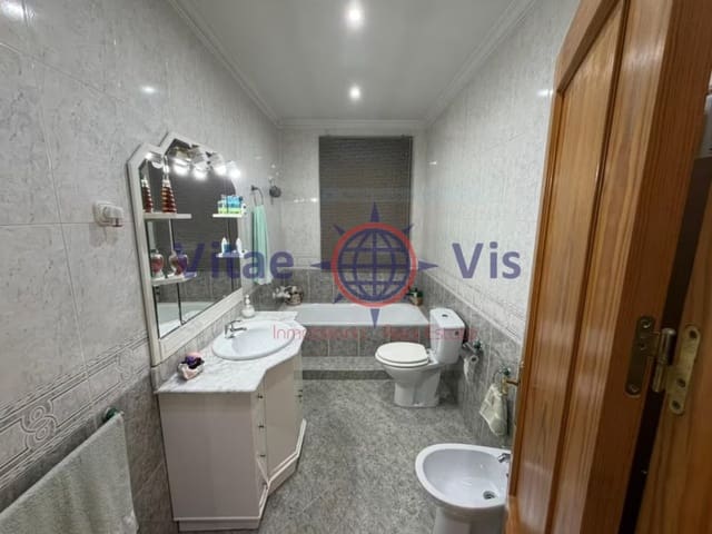 6 makuuhuone Huvila myytävänä paikassa Lorca mukana 
autotalli - 335 000 € (Ref: 9666284)