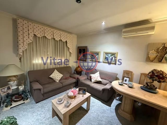 6 makuuhuone Huvila myytävänä paikassa Lorca mukana 
autotalli - 335 000 € (Ref: 9666284)