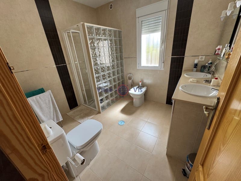 6 bedroom Villa for sale in Lorca - € 220,000 (Ref: 9726653)