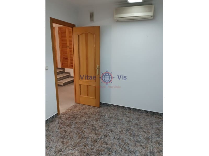 Commercial for sale in Lorca - € 110,000 (Ref: 9738411)