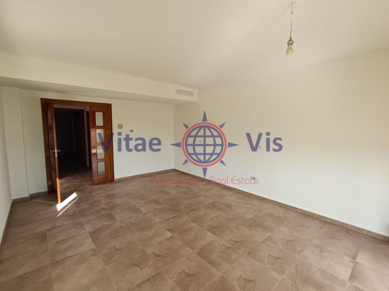 3 slaapkamer Appartement te koop in Purias - € 250.000 (Ref: 9770524)