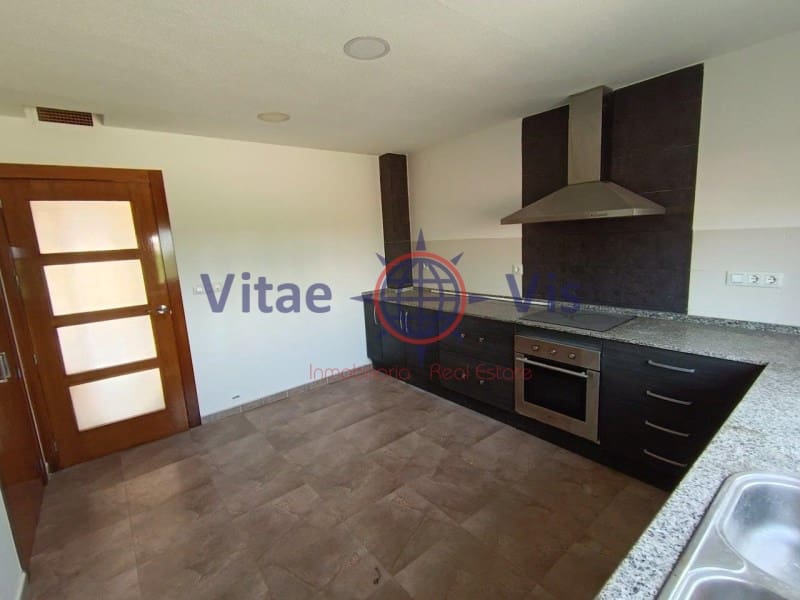 3 slaapkamer Appartement te koop in Purias - € 250.000 (Ref: 9770524)