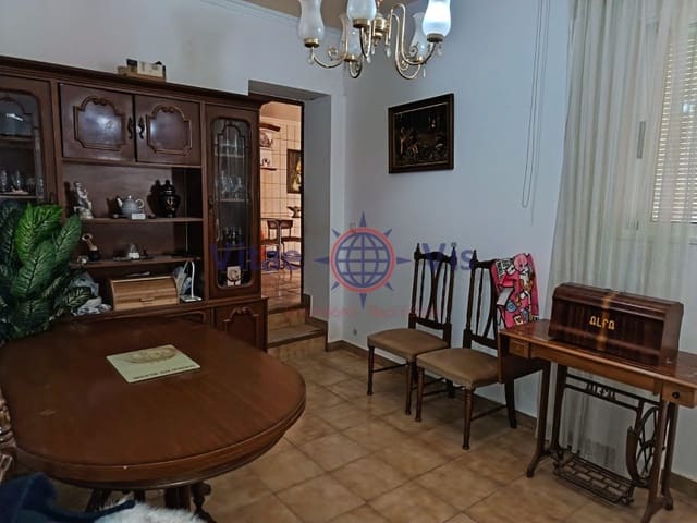 4 Zimmer Haus zu verkaufen in Lorca mit Garage - 169.500 € (Ref: 9807975)