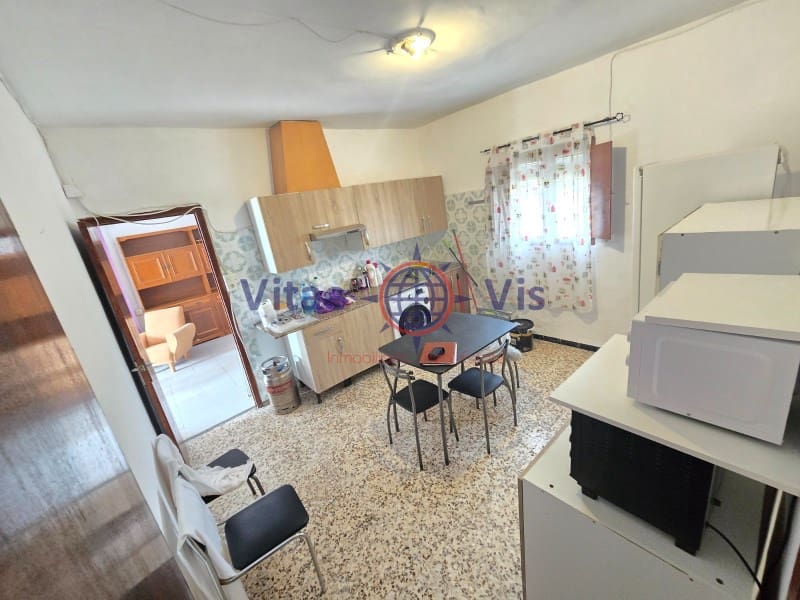 3 bedroom Finca/Country House for sale in La Hoya with garage - € 174,000 (Ref: 9811438)