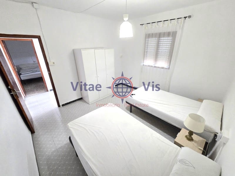 3 bedroom Finca/Country House for sale in La Hoya with garage - € 174,000 (Ref: 9811438)