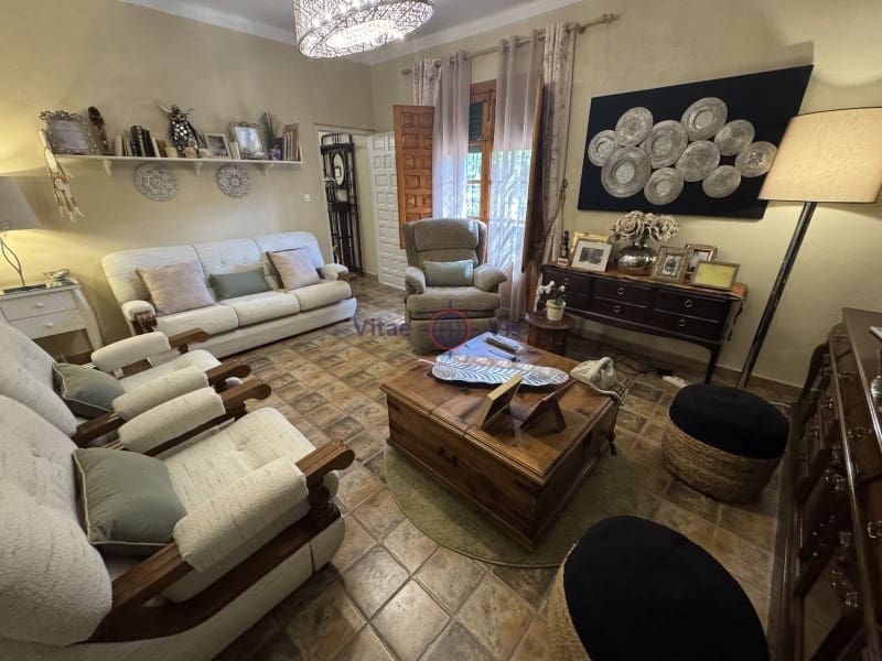 4 bedroom Villa for sale in Lorca with pool garage - € 289,000 (Ref: 9833674)