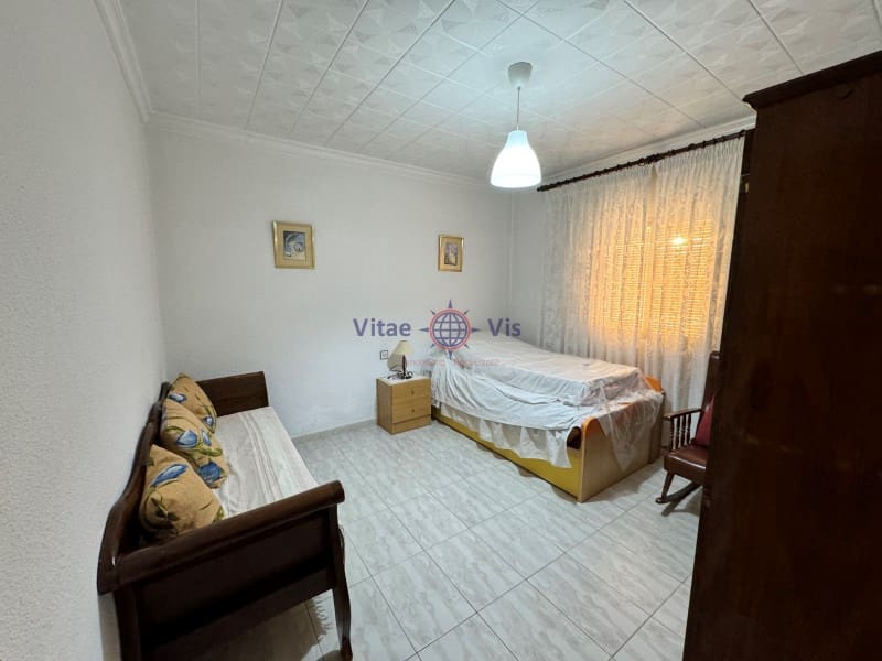 5 slaapkamer Finca/Landhuis te koop in Purias met garage - € 220.000 (Ref: 9849388)