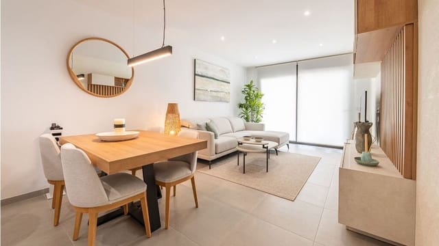 Apartamento de 2 habitaciones en Cala Ratjada, Capdepera en venta con piscina - 597.000 € (Ref: 10015207)