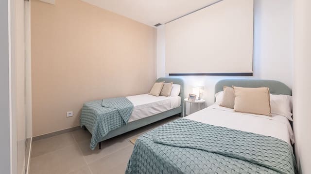 Apartamento de 2 habitaciones en Cala Ratjada, Capdepera en venta con piscina - 597.000 € (Ref: 10015207)
