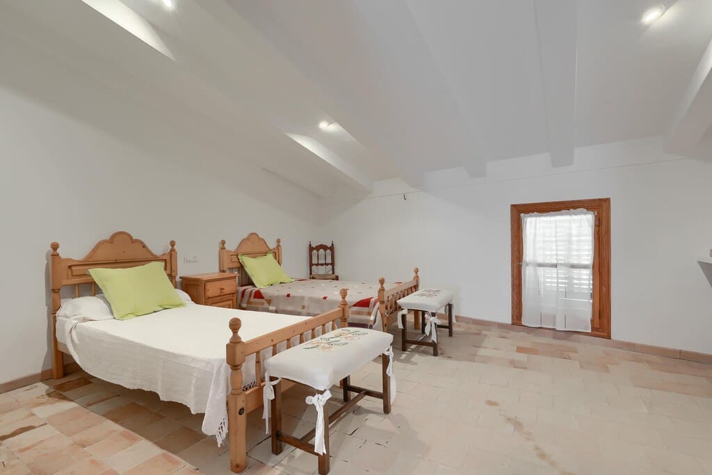 4 bedroom Townhouse for sale in Pollensa / Pollenca - € 1,150,000 (Ref: 10017221)