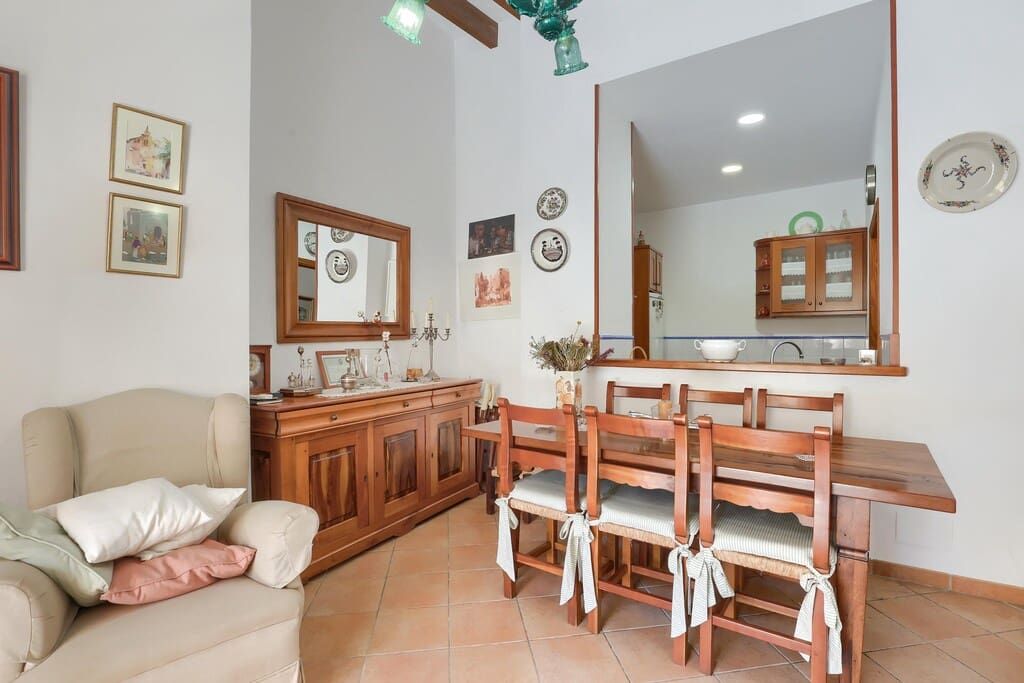 4 bedroom Townhouse for sale in Pollensa / Pollenca - € 1,150,000 (Ref: 10017221)