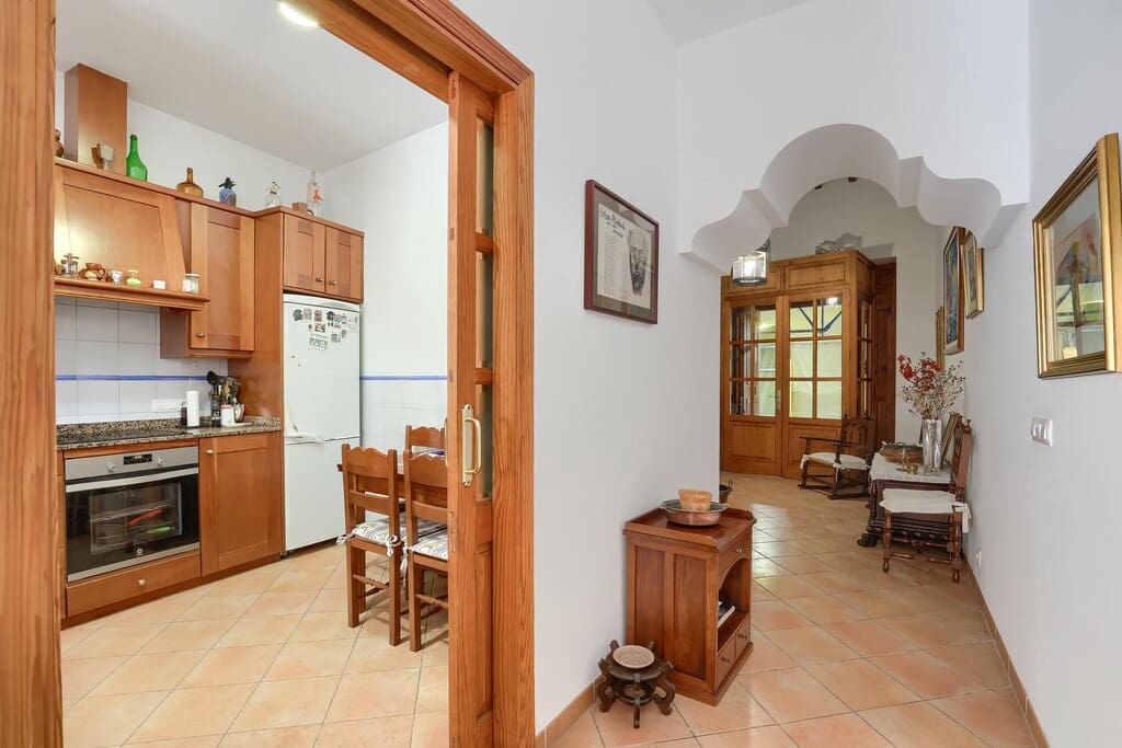 4 bedroom Townhouse for sale in Pollensa / Pollenca - € 1,150,000 (Ref: 10017221)