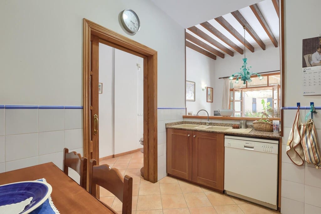 4 bedroom Townhouse for sale in Pollensa / Pollenca - € 1,150,000 (Ref: 10017221)