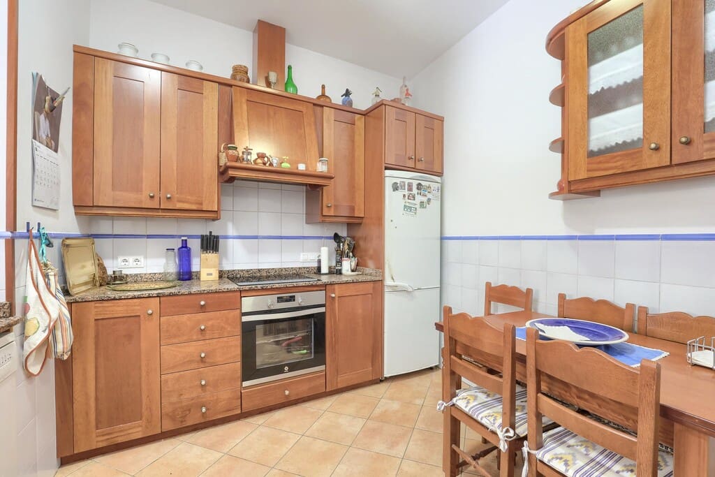 4 bedroom Townhouse for sale in Pollensa / Pollenca - € 1,150,000 (Ref: 10017221)