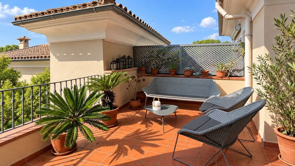 Ático de 2 habitaciones en Bendinat en venta con piscina - 630.000 € (Ref: 10061425)