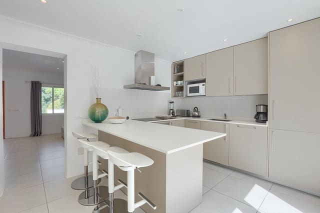 3 soveværelse Villa til salg i Mal Pas-Bon Aire, Alcúdia med swimmingpool - € 975.000 (Ref: 10061426)